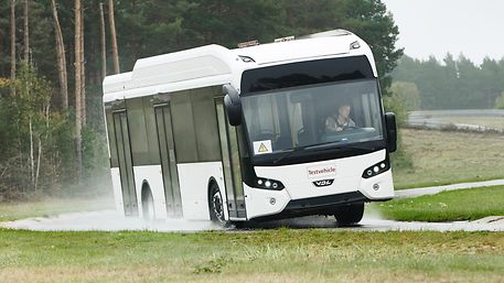 PP_Continental_E-Buses Contidrom_1